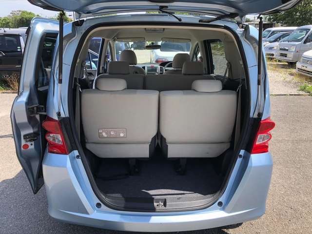 アスク千葉北業販センターです！品質の良い中古車をお値打ちプライスにて販売いたします！お気軽にお電話下さい！043-304-5412！