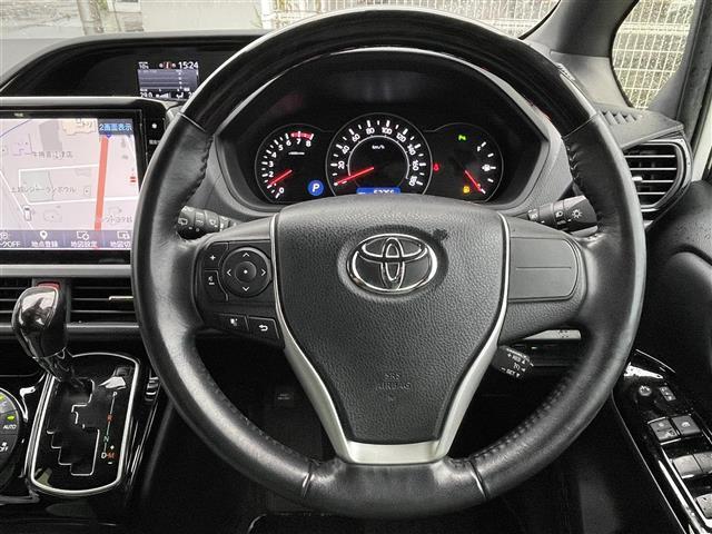 ガリバーグループでは主要メーカー、主要車種をお取り扱いしております。全国約460店舗の在庫の中からお客様にピッタリの一台をご提案します。