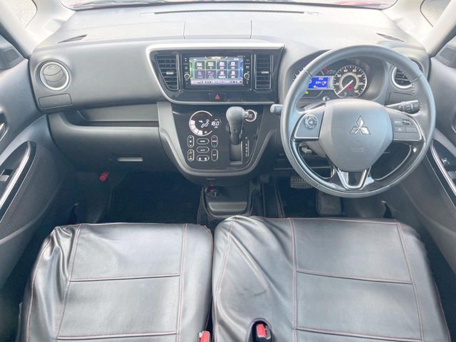 グループ総在庫数約30，000台！！全国の系列店からメーカー・車種問わずご紹介出来るので、あなたにピッタリのお車が見つかるはずです♪まずはお問い合わせ下さい☆