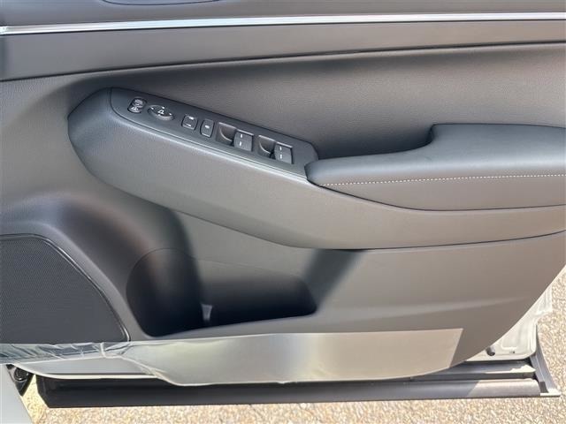 ■□■□■ リバティは軽自動車からミニバンSUVまで全車種を取り扱う、まさに自動車の大型ショッピングセンターです！！ ■□■□■