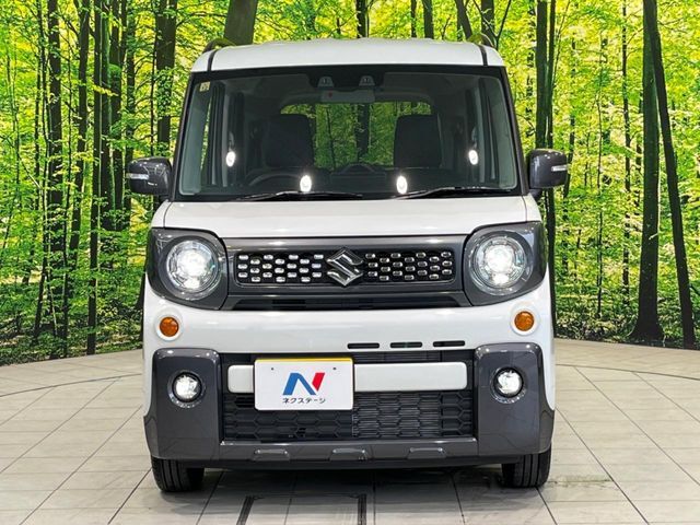 弊社では、全車『修復歴なし』のお車のみ取り扱っております。専任バイヤーによる厳選した仕入れの後、入庫後の車両チェックを行い、ネクステージが認定した高品質な中古車をご提供しております。