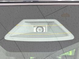 【スズキ　セーフティサポート】走行中に前方の車両等を認識し、衝突しそうな時は警報とブレーキで衝突回避と被害軽減をアシスト。より安全にドライブをお楽しみいただけます。