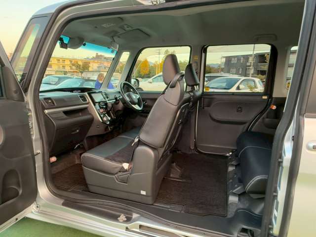 お問い合わせ、ご来店のの際は「カーセンサーを見た！」とお尋ね下さい♪皆様のお越しを当店スタッフ一同心よりお待ち申し上げております！