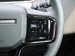 【全車速対応アダプティブクルーズコントロール】ミリ波レーダー+ステレオカメラ+赤外線により前方車輌を認識し、高速道路などの自動車専用道路や渋滞時などではドライバーの負担を大幅に軽減してくれます。