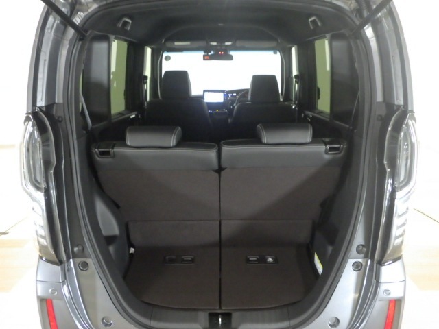 開口部が広くて荷物の積み込みも楽に出来ますね！