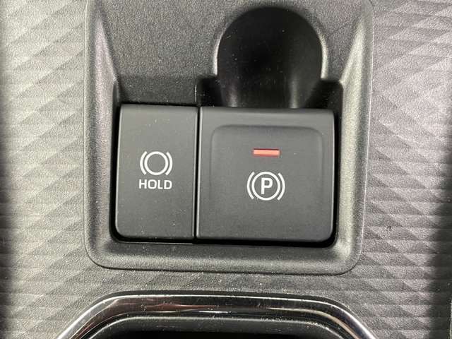 ガリバーでは買取車両の直接販売も実施。