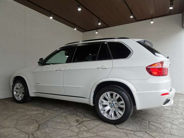 下取り大歓迎です！自社経営にて買取MAXの名称で買取業も営んでおります。自社経営だからこそ負けないお値段ださせていただきます。ぜひ一度お値段出させてください！