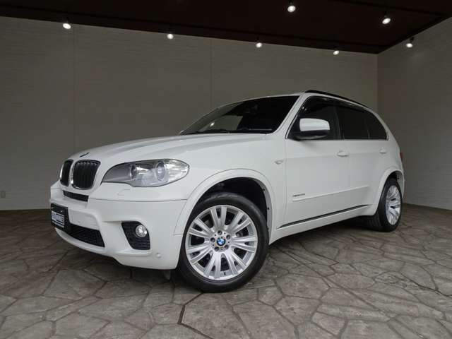 別途保証延長プランご用意ございます。自社工場完備で1級整備士在中です！輸入車から国産まで幅広く対応しておりますので、納車後のアフターフォローもお任せください！