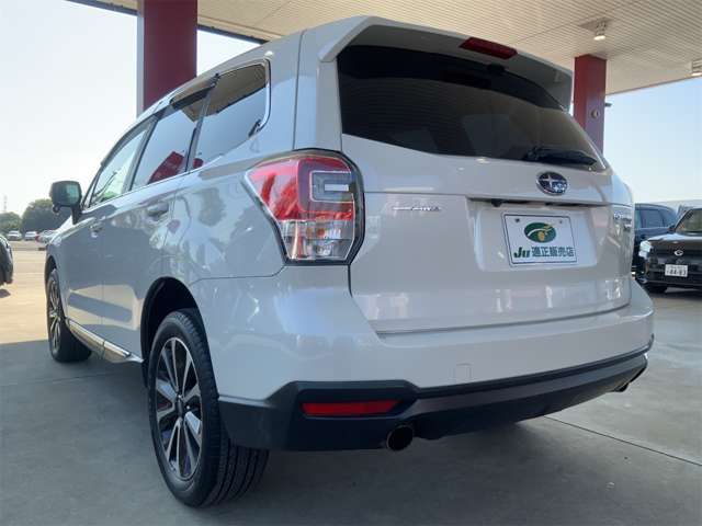 目立ったキズもなく、状態の良いお車ですので、現車のご確認が頂けない遠方のお客様にも自信をもっておすすめさせて頂けるお車です◎