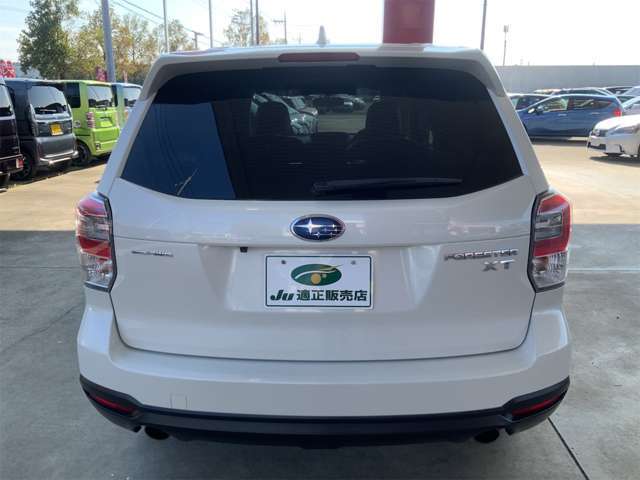 大きすぎず、小さすぎない。平日のお子様の送迎や週末のショッピングなど、さまざまなライフシーンに適した扱いやすいボディサイズです。