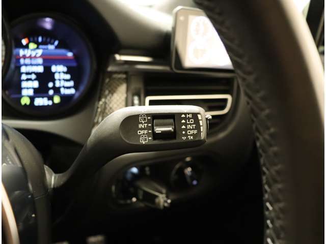 カーセンサーを見て電話しましたとお伝え下さい。0078-9711-254277までお気軽にお電話下さい。全国納車可能です。納車方法に関してもお気軽にご相談ください。