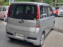 高知市長浜にオープンしました、株式会社PROMIND田村自動車です。もともとディーラーで修理や整備を行っておりました。