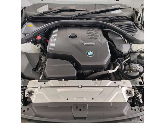 2.0L直列4気筒BMWツインパワー・ターボ・エンジン