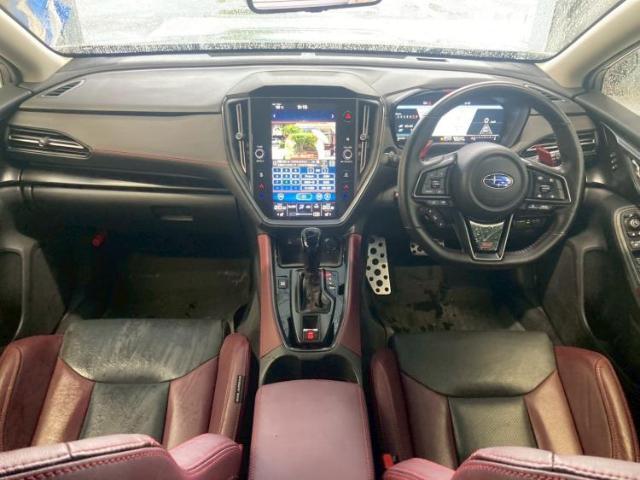 「この車の写真をもっと見たい」「状態が気になる」「この装備はついている？」どんな小さな疑問でもお気軽にお問い合わせください！