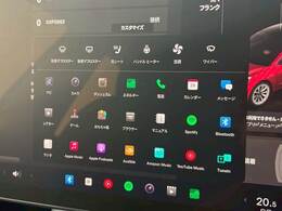 純正ナビ。ブルートゥースお楽しみいただけます。