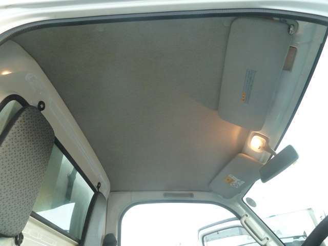 車以外でも、バイク、建機、ブランド品、家電など価値があるものは何でも買い取ります！！