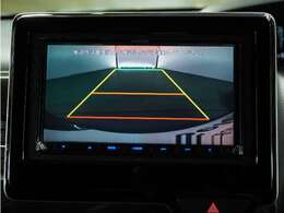 ◆バックカメラ◆リバースにするだけで映ります、後方の安全確認や、狭い駐車場での車庫入れ、雨の日や夜間など視界の悪い時に便利です！安全にバックする為には欠かせない装備です。