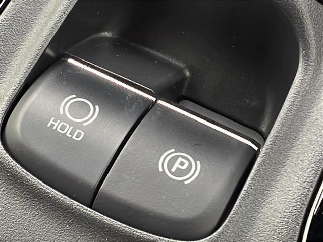 【運転席操作部】快適なドライブを楽しむための機能が装備されています！運転席から触れるので、使いやすいです！除菌プランいれていただくと、さらに清潔で安心していただけます！