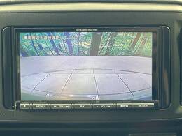 【バックカメラ】駐車時に後方がリアルタイム映像で確認できます。大型商業施設や立体駐車場での駐車時や、夜間のバック時に大活躍！運転スキルに関わらず、今や必須となった装備のひとつです！
