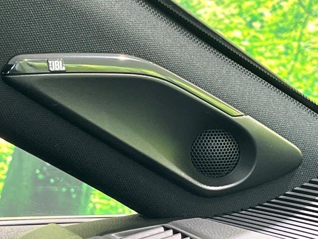 【JBLサウンドシステム付き純正ナビ】充実のナビ機能はもちろん、高度なチューニング能力が搭載されており、高音質な音楽をお楽しみいただけます♪