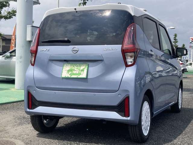 お車の価格には自信あり！！高品質で低料金になるよう、金額もお安くつけております。
