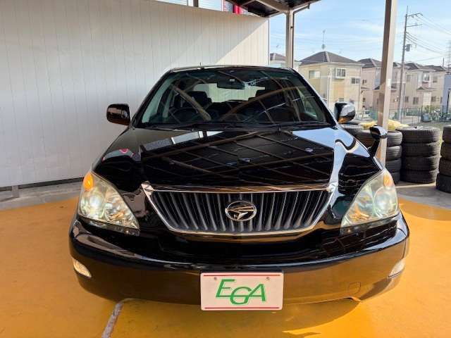 ご希望のお客様には、納車時までに細かなキズやヘコミなどを当社工場にて修復後お渡しする事も可能ですので、お気軽にスタッフまでご相談ください！（別途費用）