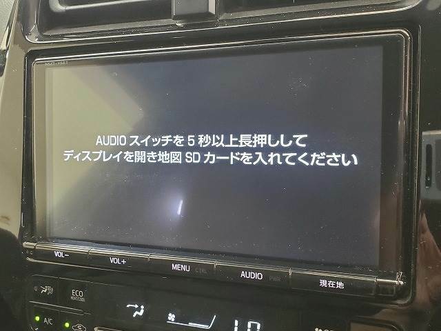 純正9インチナビを装備！！