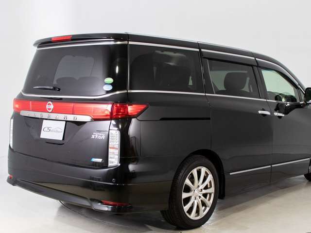 エルグランド専門店として長年にわたり車種に特化してきた専属整備士による当社のメンテナンス力は一味違います！車のクセを熟知した整備力に自信があります！！