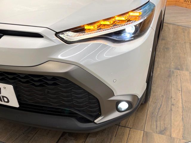【シーケンシャルターンランプ付きLEDヘッドライト】人気の『流れるウィンカー』付きのLEDヘッドライトを装備♪高級感はもちろん、点灯時は存在感たっぷりで他車からも認識されやすく安心です。