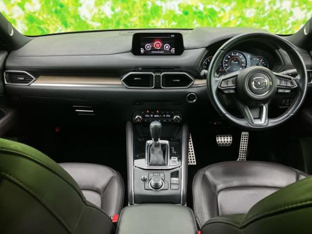 「この車の写真をもっと見たい」「状態が気になる」「この装備はついている？」どんな小さな疑問でもお気軽にお問い合わせください！