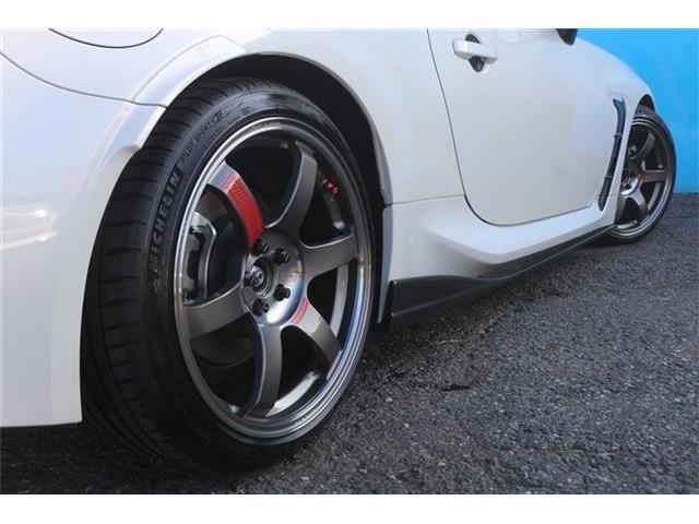 【レイズ製　TE37SL　18インチアルミホイール】スポーツタイプにピッタリの6本スポークアルミホイールが装着されております！