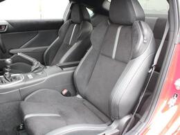 運転席・助手席共に状態良好です！