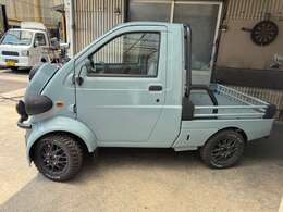 内外装クリーニング済みです。　　整備点検しての納車になります。　納車時には新品バッテリー+新品ワイパー+オイル交換しての納車になります。　　　購入後のアフターケアもお任せ下さい。