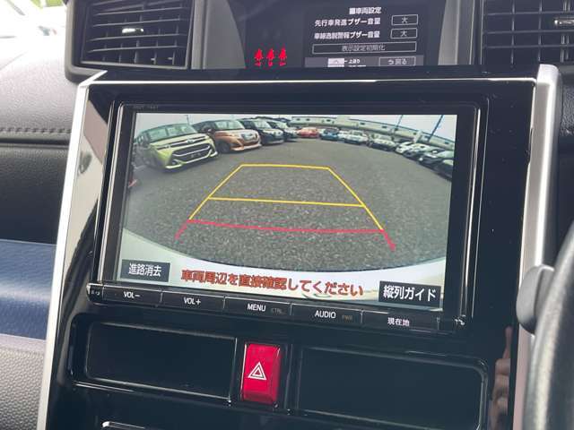 ナビと並んで必須と言われる【バックカメラ】も装備済み！！最近はほとんどの車についていますので、バックカメラがないと乗れない・・・って方も多いのではないでしょうか？