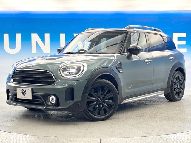 ●無料付帯の保証の他、安心の最長3年・走行無制限保証（有償）をご用意。輸入車を安心してお楽しみいただける様、保証内容も充実はもちろん、無料点検＆オイル交換やロードサービスも付帯しております。