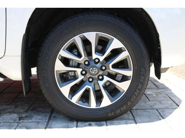 265/55R19タイヤ＆19インチアルミホイール（切削光輝+ダークグレーメタリック塗装）　タイヤ空気圧警報システム