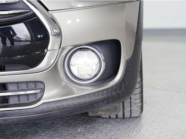 「キズやエンジンの状態は?」「イヤな臭いはしない?」「修理歴や水没車じゃないか気になる！」どんな小さな不安でもお答えします。お気軽にお問い合わせください！