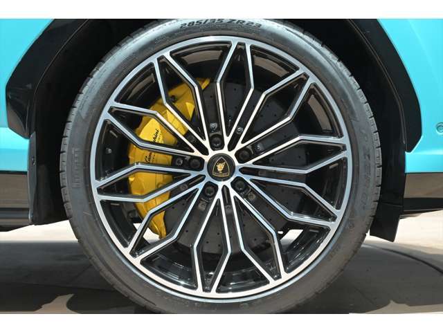 Rims Galanthus 23shiny black diamond finished