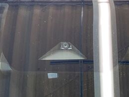 【エマージェンシーブレーキ】走行中に前方の車両等を認識し、衝突しそうな時は警報とブレーキで衝突回避と被害軽減をアシスト。より安全にドライブをお楽しみいただけます。