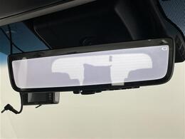 【バックミラー】大きくて見やすいので、後方を見るときも安心です！