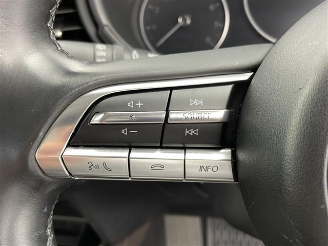 【運転席操作部】快適なドライブを楽しむための機能が装備されています！運転席から触れるので、使いやすいです！除菌プランいれていただくと、さらに清潔で安心していただけます！
