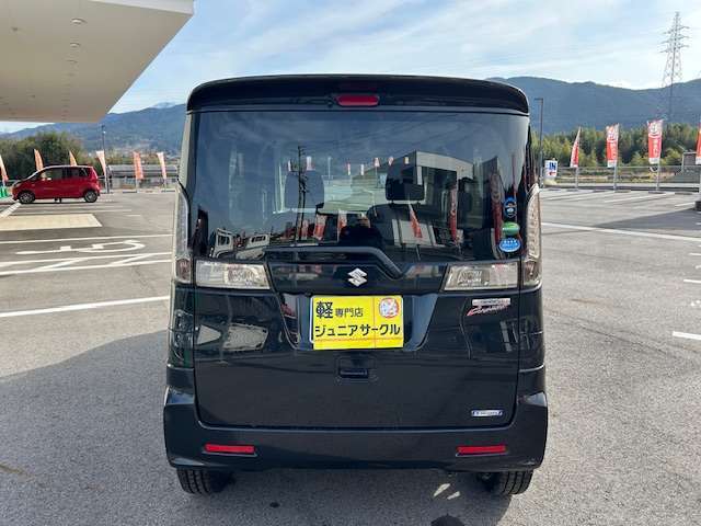 ＜中古自動車販売士在籍店＞～今日もあなたがハッピーだとうれしい～車買うなら、100万ドルにご相談ください。安心と信頼に応えるプロフェッショナル在籍店です