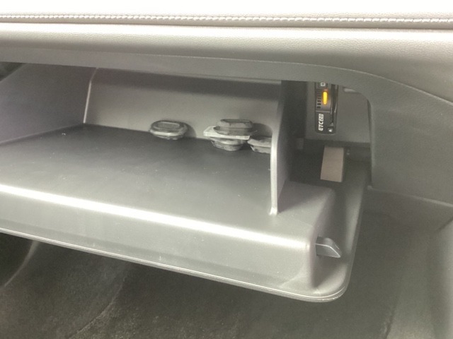 ETC付いてます。ETCが使用可能な道路通行料はキャッシュレスでスマートに走行できます。再セットアップして納車致します。