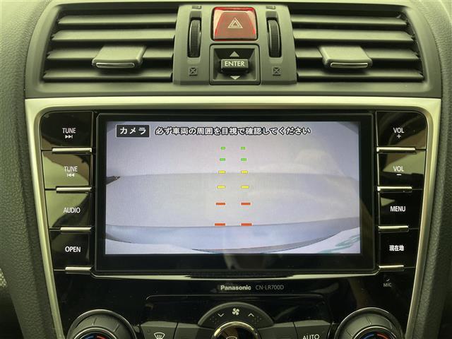 【バックモニター】後ろのカメラの映像をモニターに映し出すことができます！後方の見えない死角や、障害物との距離感をしっかり確認することができます！駐車が苦手な方におすすめです。