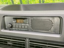 お好きな音楽を車内でお楽しみいただけます♪スピーカー交換・ウーハー追加などの音質向上や、最新ナビ・後席モニター等の取り付けも是非ご相談ください！