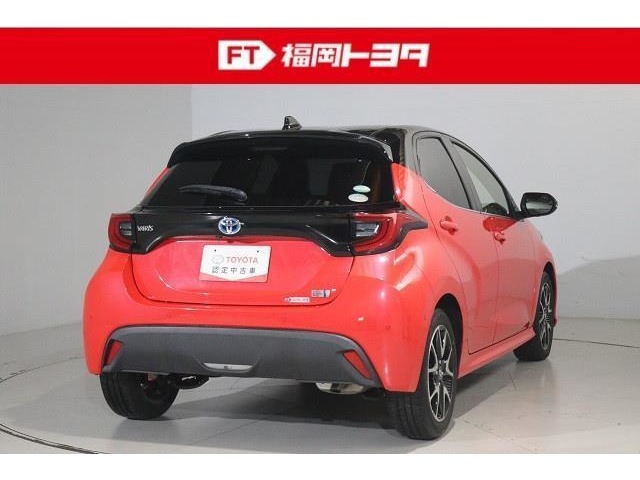 ☆トヨタ認定中古車☆ハイブリットシステム診断書と初度登録年月から10年間（走行20万キロまで）、ハイブリット機構の無料保証が付いています。