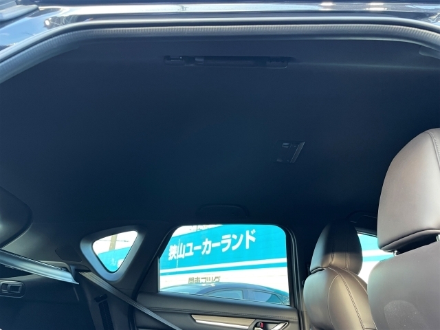 キレイな車内でドライブがより一層快適にお楽しみいただけると思い