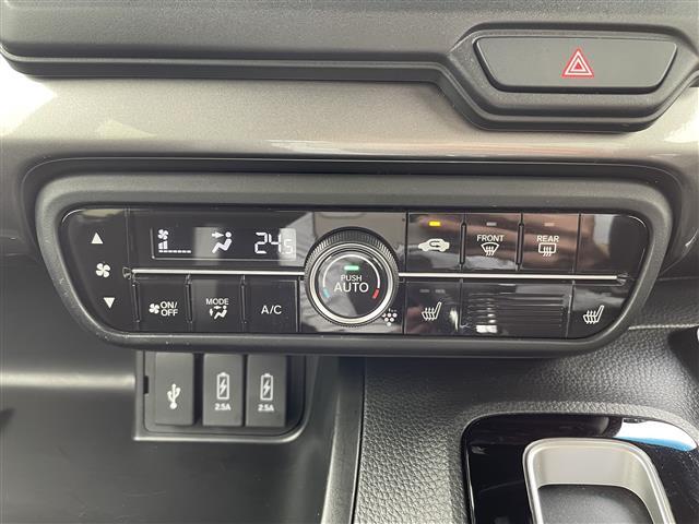気になる車はすぐにお問い合わせください！画面右側の0066から始まる無料ダイヤルからお問い合わせ下さい！専門スタッフがお車のご質問にお答えいたします！