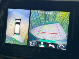 【全方位モニター用カメラ】専用のカメラにより、上から見下ろしたような視点で360度クルマの周囲を確認することができます☆死角部分も確認しやすく、狭い場所での切り返しや駐車もスムーズに行えます。