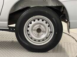 12インチ　スチールホイールです。